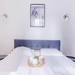 Charmant Appt - 1 Bdr 2P Convention 15E Arr